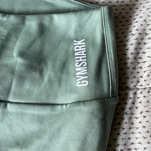 Gymshark capri leggings  - mint green - Picture 2 of 6